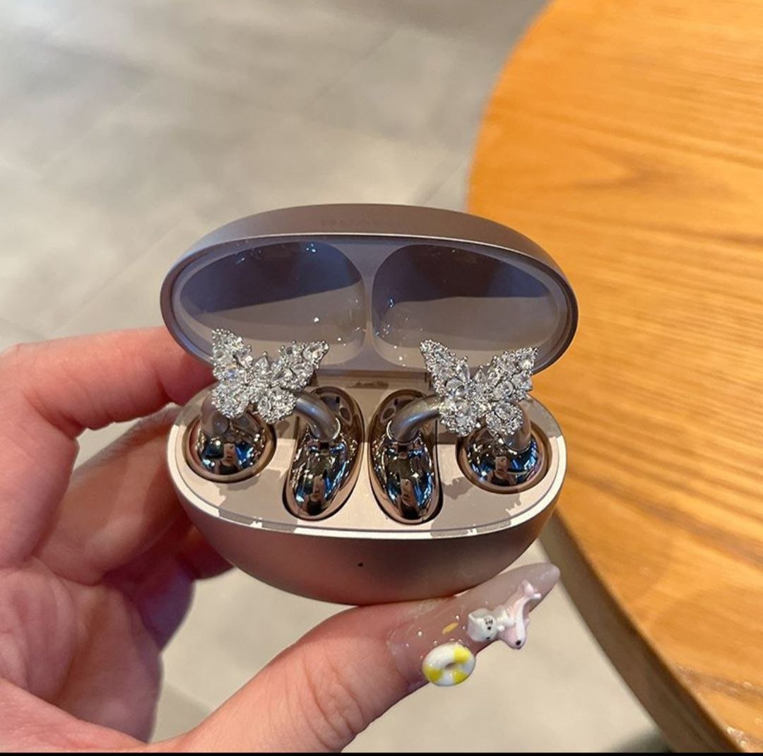 Butterfly Luxe Earbuds